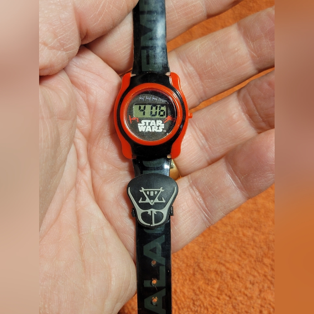 Child's Star Wars Lucasfilm Tie Fighter watch